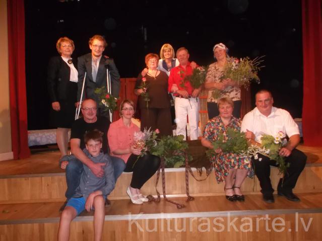 izrāde''Ļaujies, un viss!''